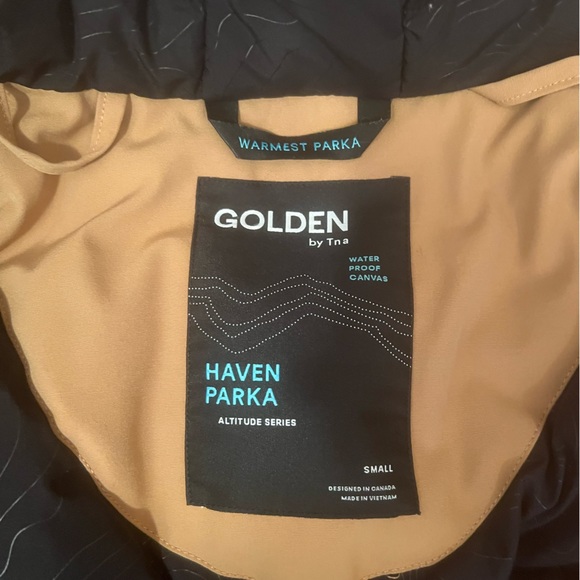 Aritzia TNA Haven Goose Down Parka in Gold/Tan - Picture 6 of 8